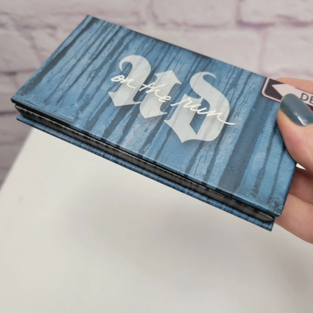 NEW No Box Urban Decay On the Run DETOUR Eyeshadow Palette 8 Shades‎ Mirror